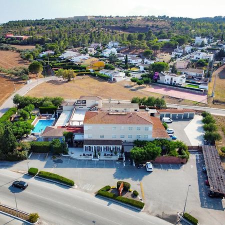 Hotel & Restaurant Figueres Parc Los Hostalets de Llers Εξωτερικό φωτογραφία
