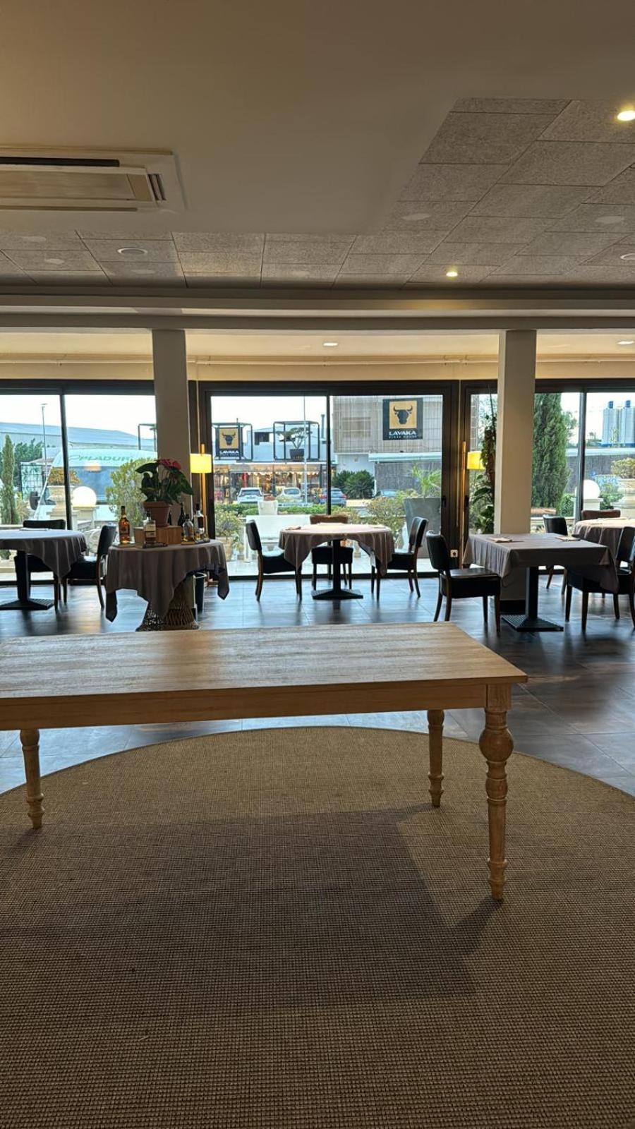 Hotel & Restaurant Figueres Parc Los Hostalets de Llers Εξωτερικό φωτογραφία