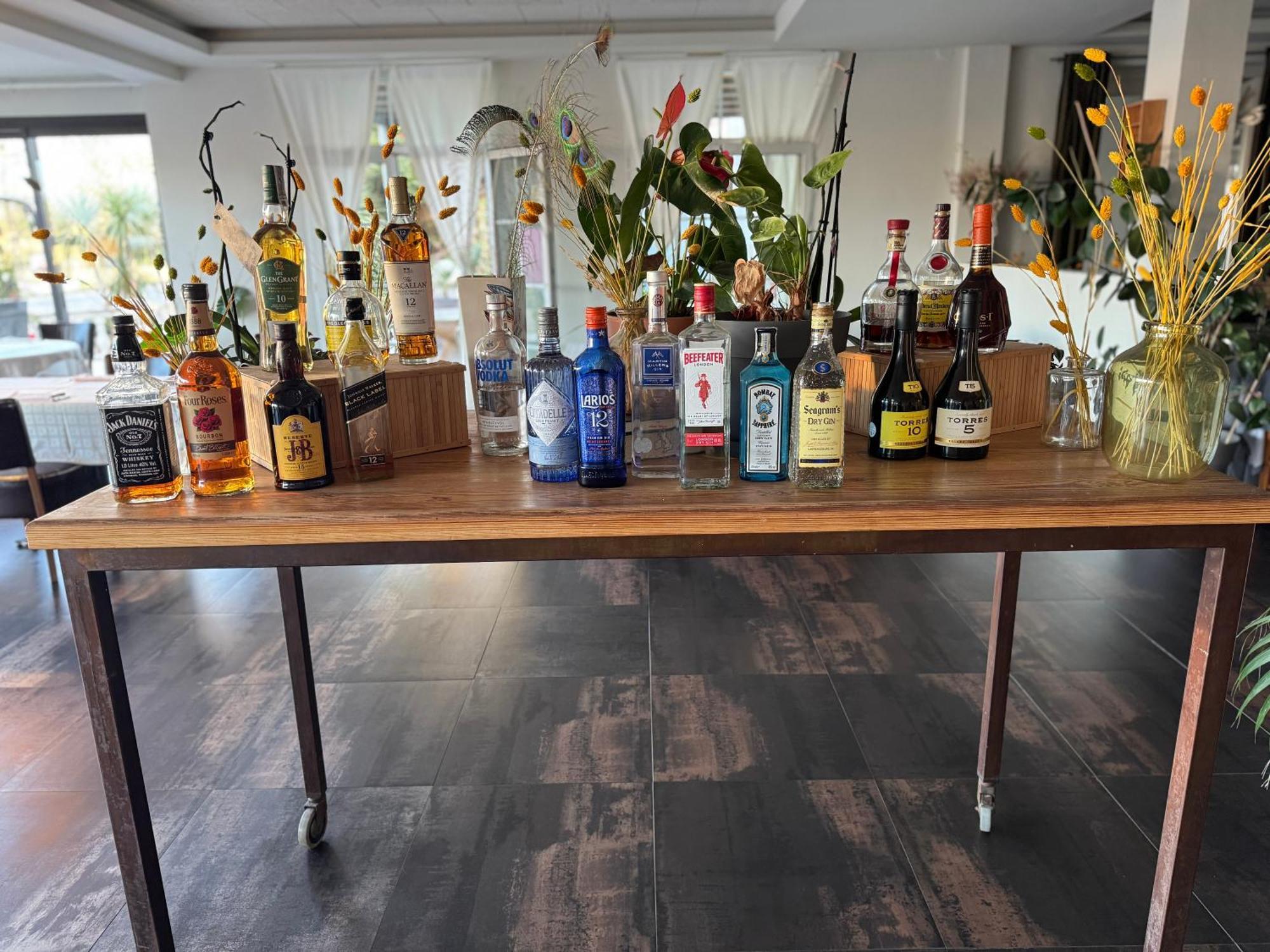 Hotel & Restaurant Figueres Parc Los Hostalets de Llers Εξωτερικό φωτογραφία